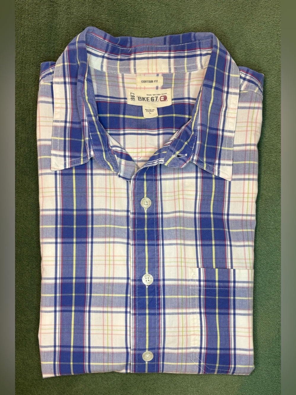 BKE 67 Contour Fit Men’s Blue Plaid Button-Down Shirt, Size: L. (6392)
